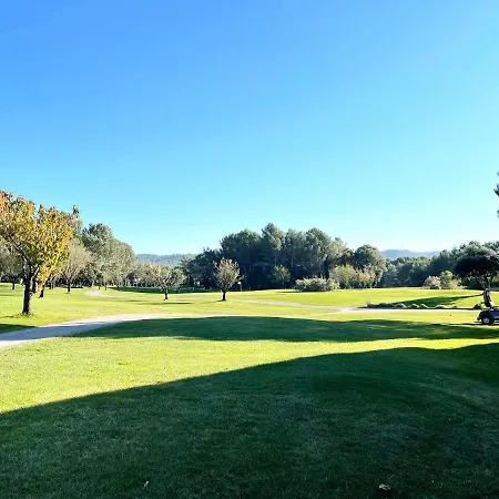 Appartement Golf De Pont Royal Mallemort Esterno foto