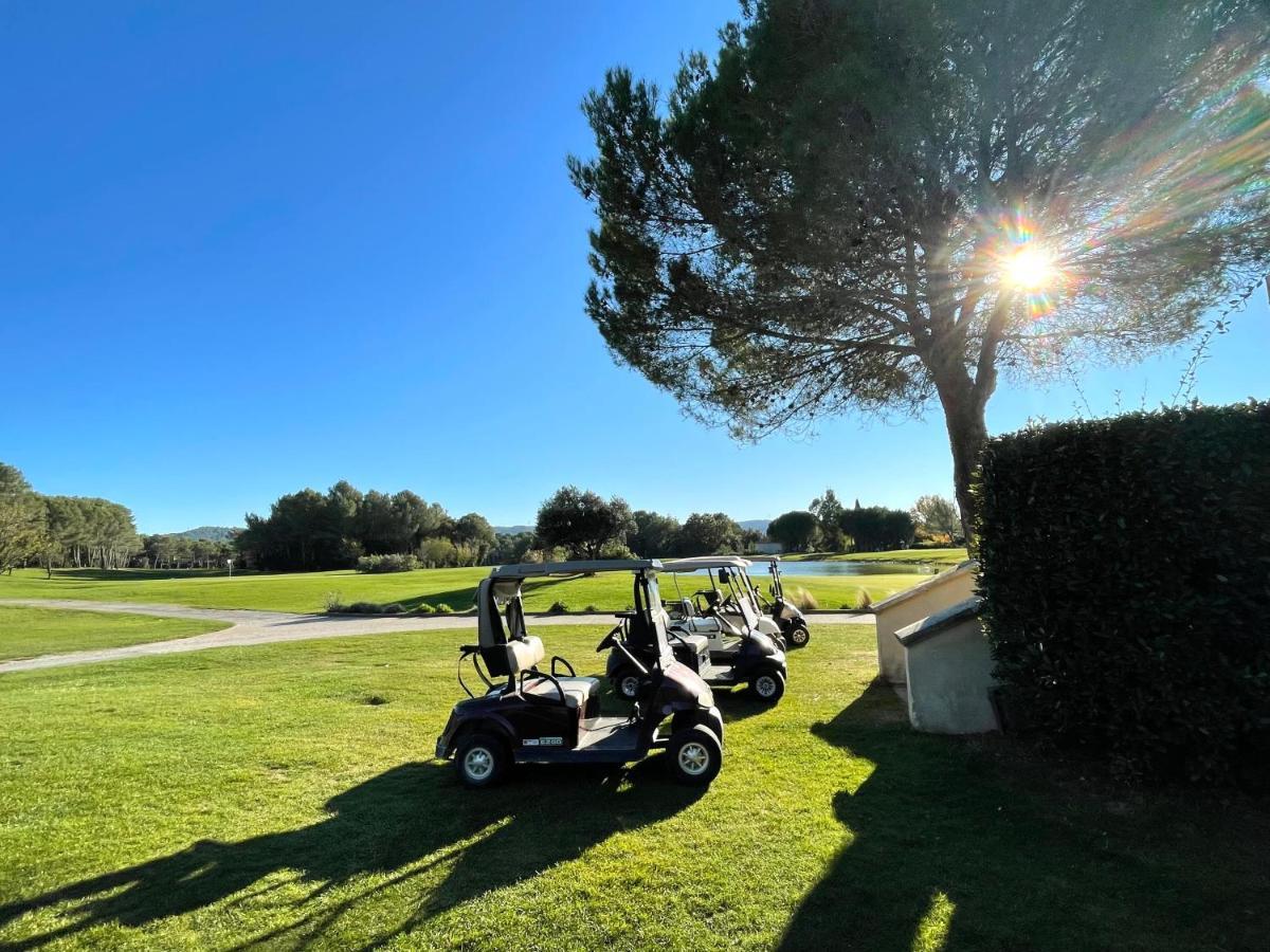 Apartamento Golf De Pont Royal Mallemort